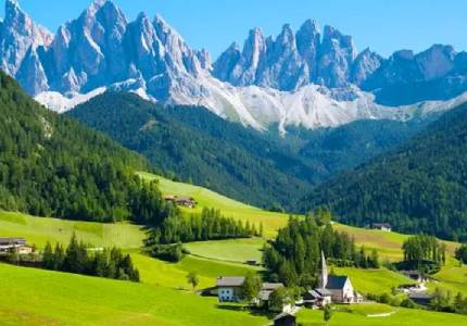 Chandigarh Dalhousie & Himalayan Escape with Tempo Travellers